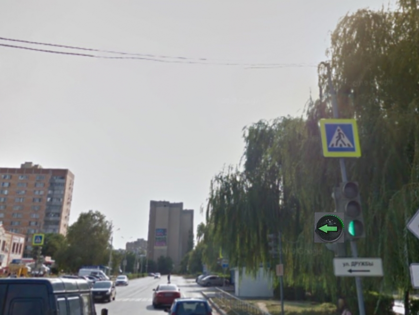 Поворот налево на одной из улиц Волгодонска будет регулировать дополнительная секция светофора