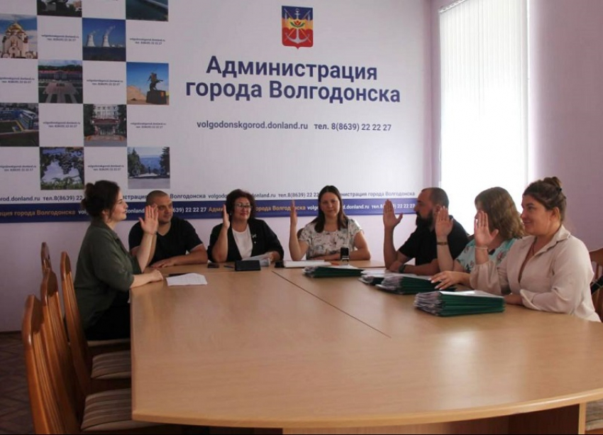 Пока кандидаты в депутаты готовят слова, сотрудники ТИК Волгодонска апробируют цифровую платформу «Выборы 2.0»