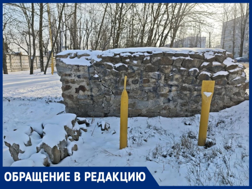 «Рухнул сам или кто-то помог?»: житель Волгодонска обеспокоен состояниям исторического наследия города