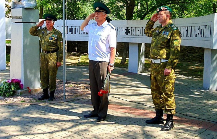 «Зеленые береты» Волгодонска отмечают 101-ю годовщину образования пограничных войск 