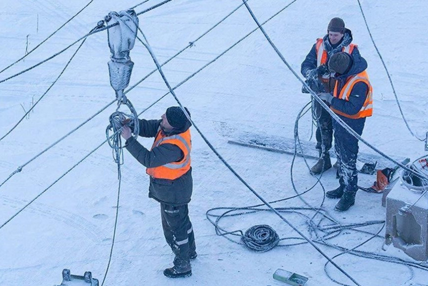 Донские энергетики переведены в режим повышенной готовности из-за надвигающейся непогоды