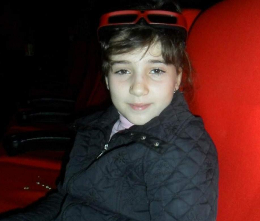В Волгодонске без вести пропала 14-летняя Алина Крахинова