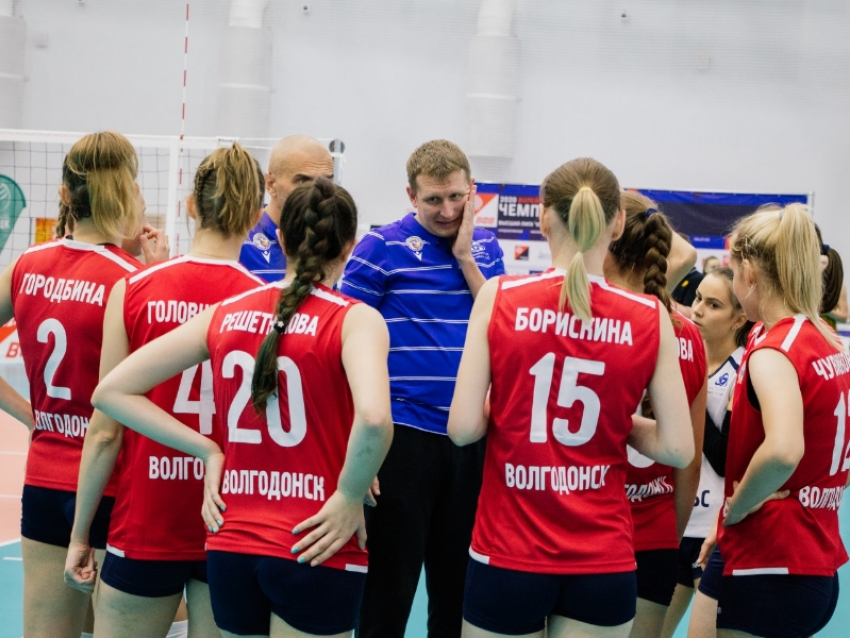 Волейбольный клуб «Импульс» из Волгодонска отправили на «коронавирусную»  самоизоляцию