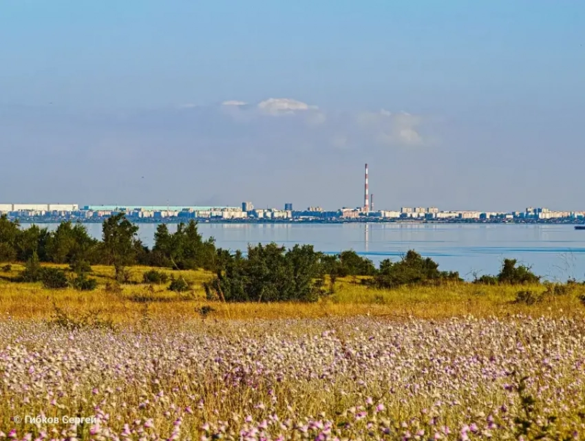 Солнечная и жаркая среда ждет Волгодонск