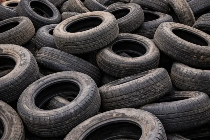 Волгодонцам грозят жесткие штрафы за нелегальное складирование использованных покрышек 