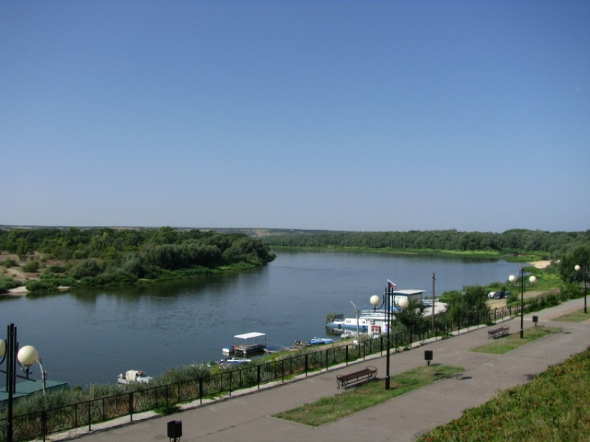 Украинские БПЛА сбили под Константиновском и Дубовским