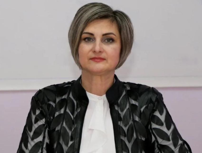 Экс-волгодончанка Альбика Мельникова официально возглавила Цимлянский район: с чего начнется ее руководство 