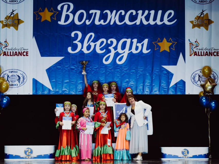 «Алмаз» зажег «Волжские звёзды»: с триумфом вернулись из Волгограда воспитанницы студии восточного танца 