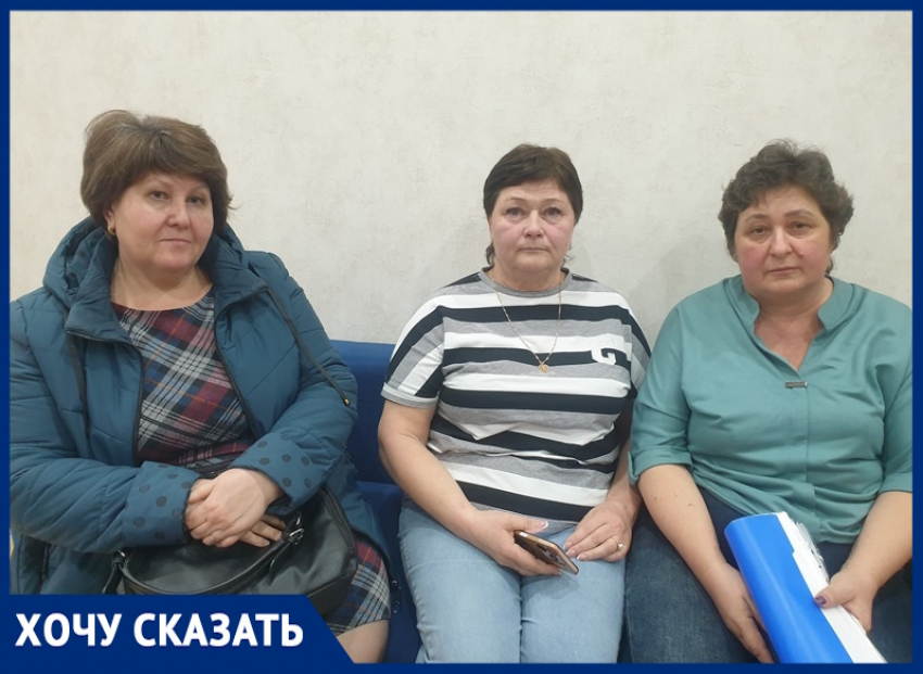 «Мама, где найти молока?»: сотни овец «съели» коров в битве за пастбище и завалили навозом улицы Зимовников