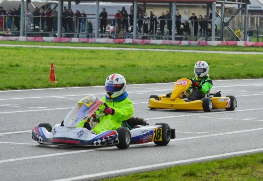 Золото и бронзу Чемпионата ЮФО и области завоевали картингисты из Волгодонска 