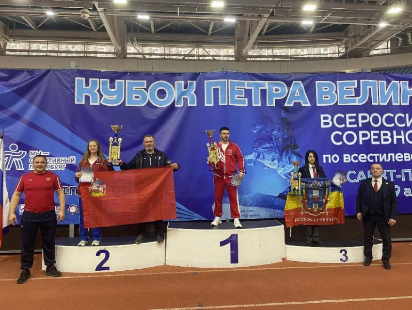 Каратисты волгодонского клуба «Барс» завоевали серебро и бронзу Всероссийских соревнований