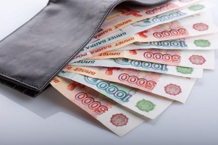 Названы предприятия с самыми высокими и низкими зарплатами в Волгодонске