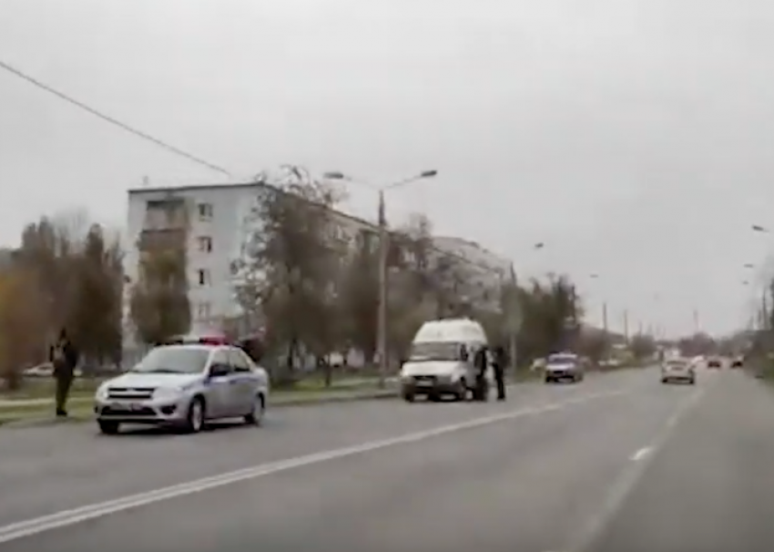 79-летнюю бабушку сбила маршрутка в Волгодонске 