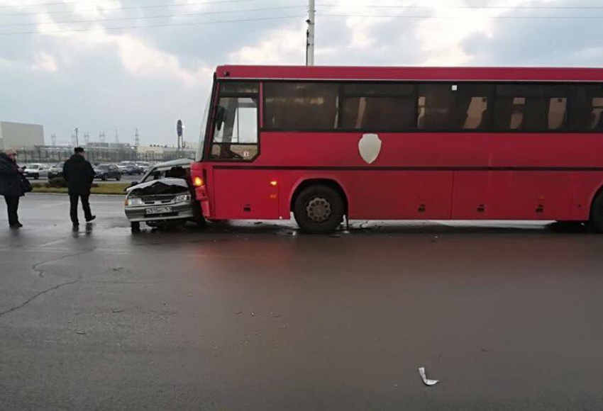 Скончалась пассажирка ВАЗа, который протаранил автобус охраны РоАЭС 