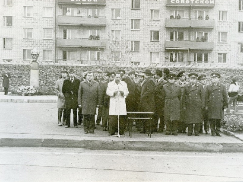 39 лет назад в Волгодонске открыли памятник главному чекисту и пограничнику