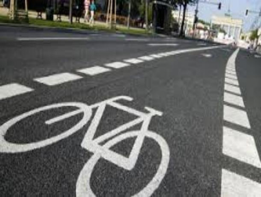 Спец-дорогу для велосипедистов предложили организовать в квартале В-9 в Волгодонске