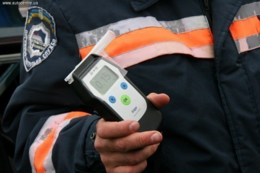 В Волгодонске «вычисляют» пьяных за рулем
