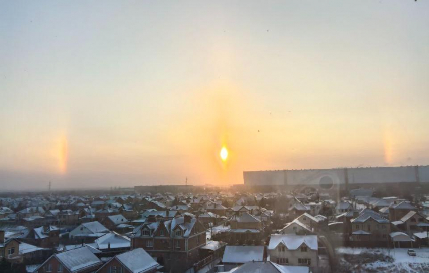 Жители Волгодонска стали свидетелями редких оптических явлений – световых столбов и Гало