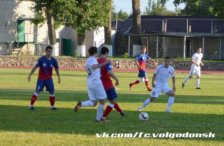 ФК «Волгодонск» продолжил победную серию, обыграв «СКА-2» из Ростова 