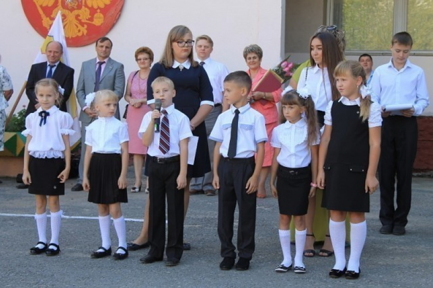 Начало учебного года в волгодонских школах могут перенести на 15 сентября