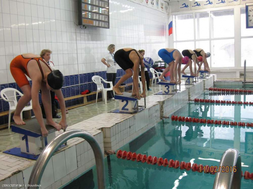 В Волгодонске прошел зимний чемпионат по плаванию