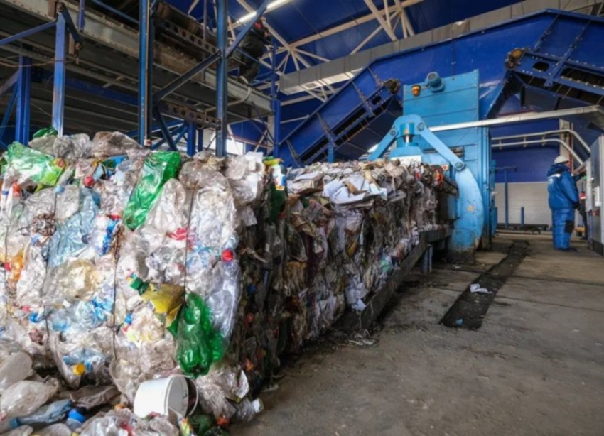 847 тонн пластика, стекла, бумаги и другого вторсырья отправлены из Волгодонска на переработку