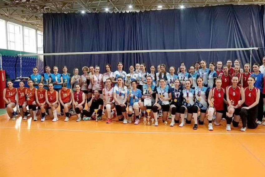 Команда «Пульс» стала победителем чемпионата Волгодонска по волейболу среди женщин