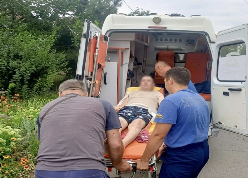 Вернулся в родной город и спас человека: спасатель Никита Забазнов из ГОиЧС вытащил из воды тонувшего мужчину