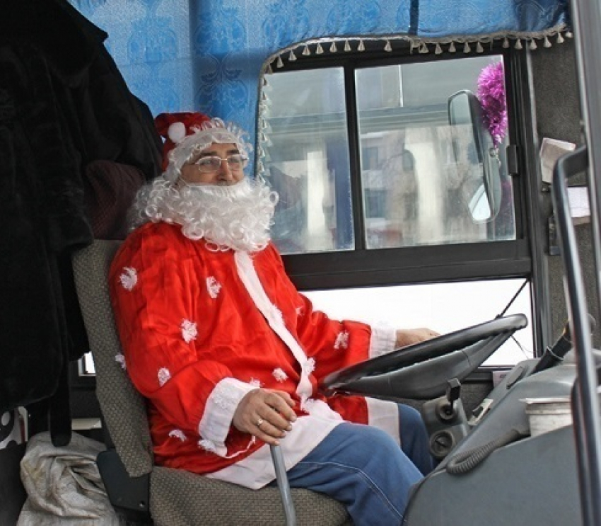 Деды Морозы сядут за руль троллейбусов в Волгодонске