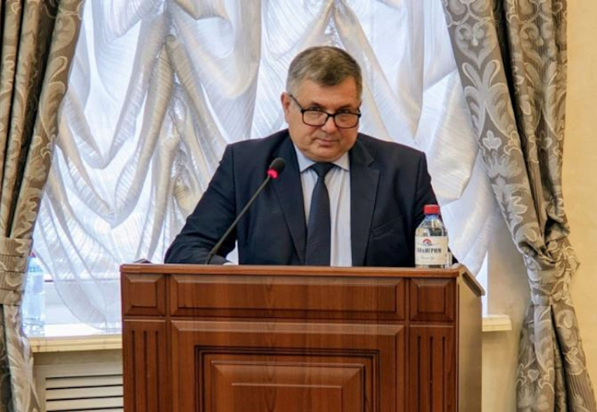 После выволочки от Мариненко тихо подал в отставку директор Водоканала Сергей Буланов