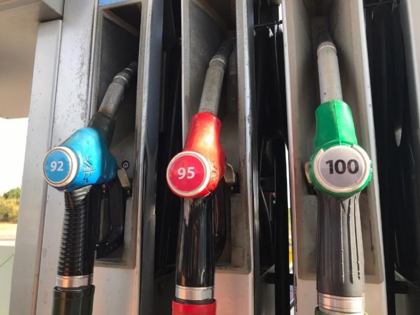 За месяц в Волгодонске цены на нефтепродукты практически не изменились 
