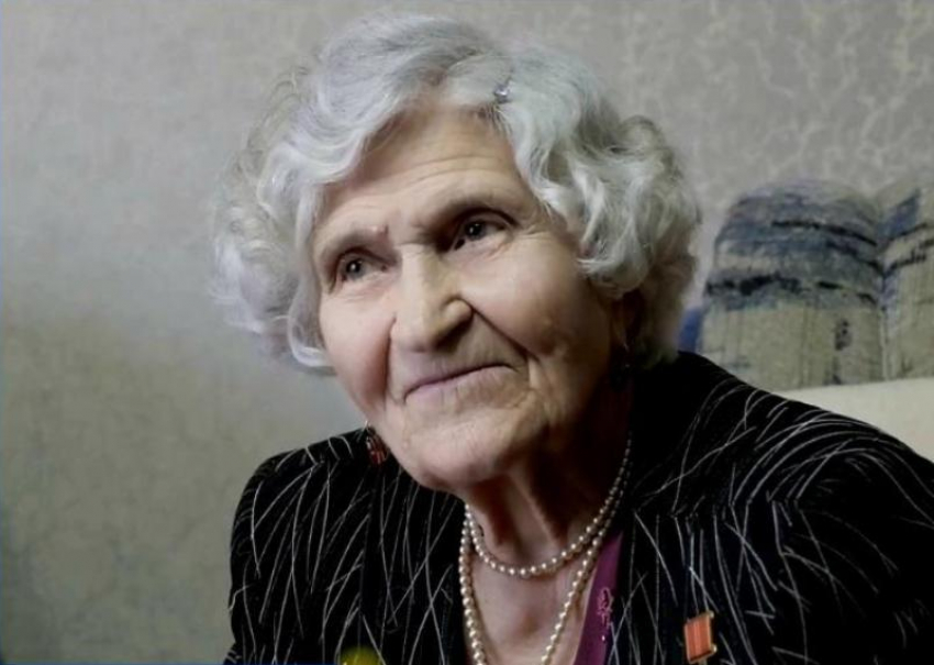 «Нельзя порочить имя нашей Победы»: ветеран войны Валентина Гайдукова 
