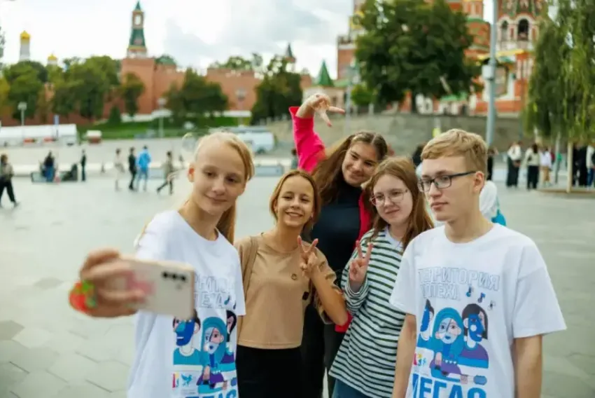 Юная художница из Волгодонска покорила Москву: Дарья Кузнецова стала лучшим иллюстратором международного проекта «Территория успеха: Пегас»