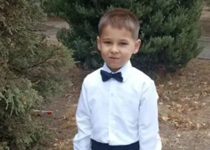 8-летний ребенок исчез в микрорайоне В-5 Волгодонска, срочно требуется помощь
