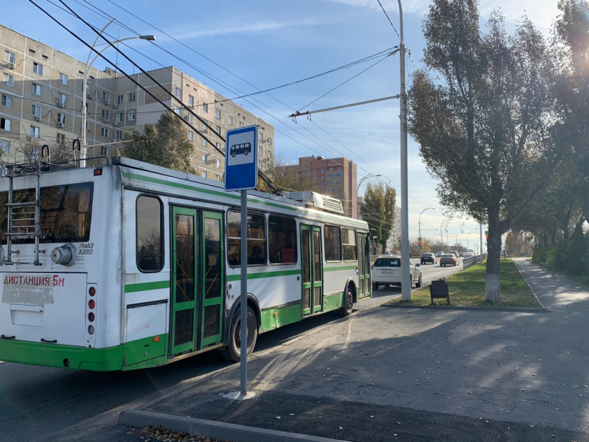 На 41 день прекращено движение троллейбусов в поселок Шлюзы