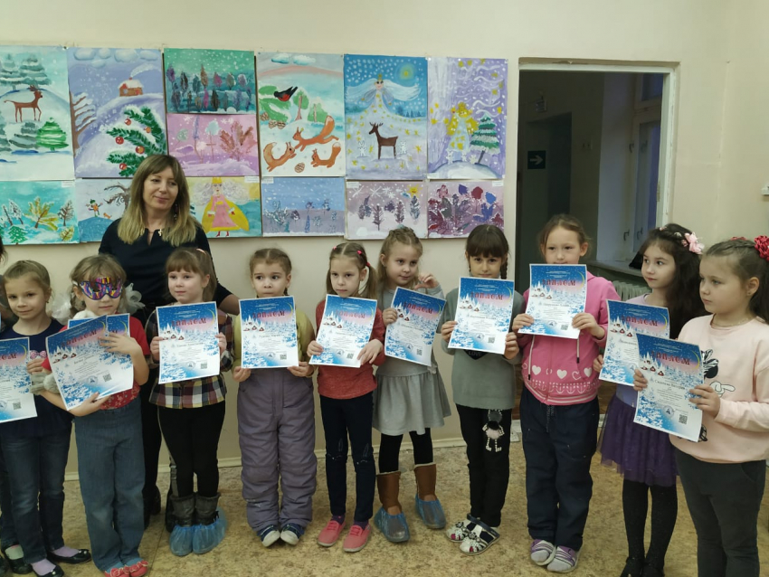 Юные художники из Волгодонска стали победителями конкурса от портала «Рыжий кот» 