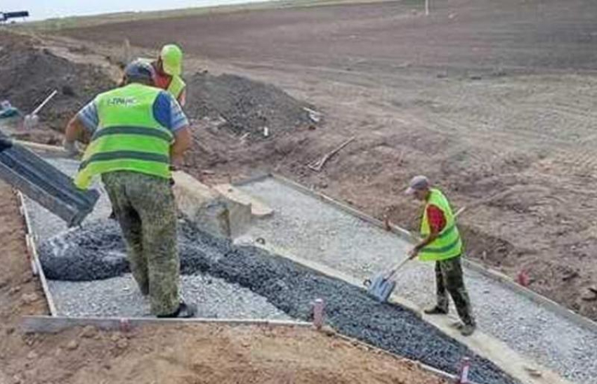 От Дубовского до Заветного: к концу сентября отремонтируют часть автодороги