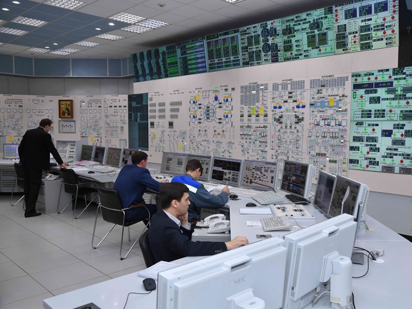 На Ростовской АЭС в женский день остановят старейший энергоблок