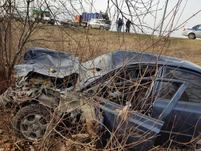 Крупная авария на трассе Ростов-Волгодонск унесла жизни троих человек