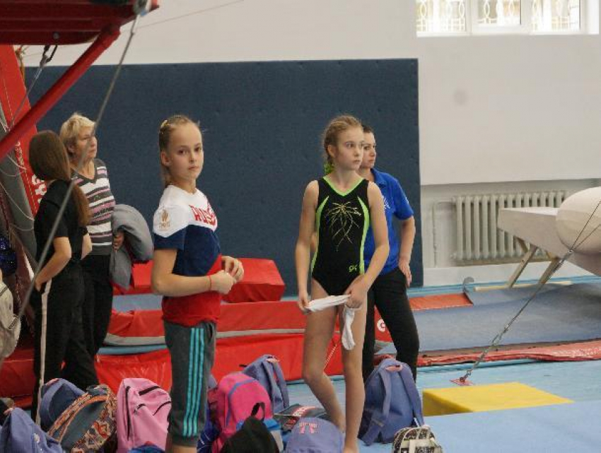 Команда из Волгодонска заняла второе место в областном турнире по спортивной гимнастике