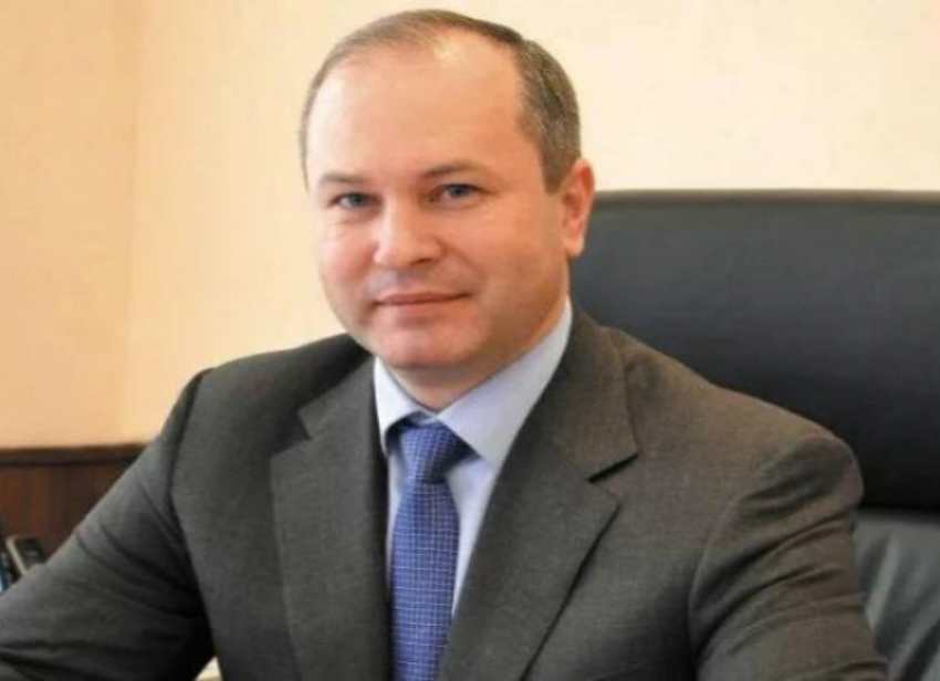 Экс-замгубернатор Ростовской области Виталий Кушнарев получил 13 лет тюрьмы за взятку и хранение оружия