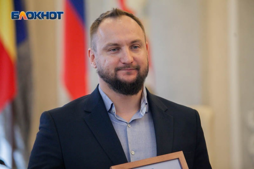 Волгодонцы могут высказаться о работе депутата Владимира Брагина в режиме онлайн