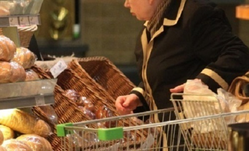 В Волгодонске 57-летняя женщина украла из гипермаркета продукты