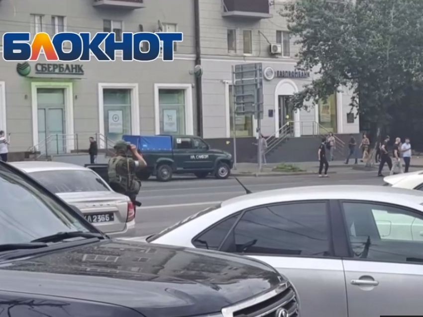 О двух взрывах в центре Ростова сообщают местные жители