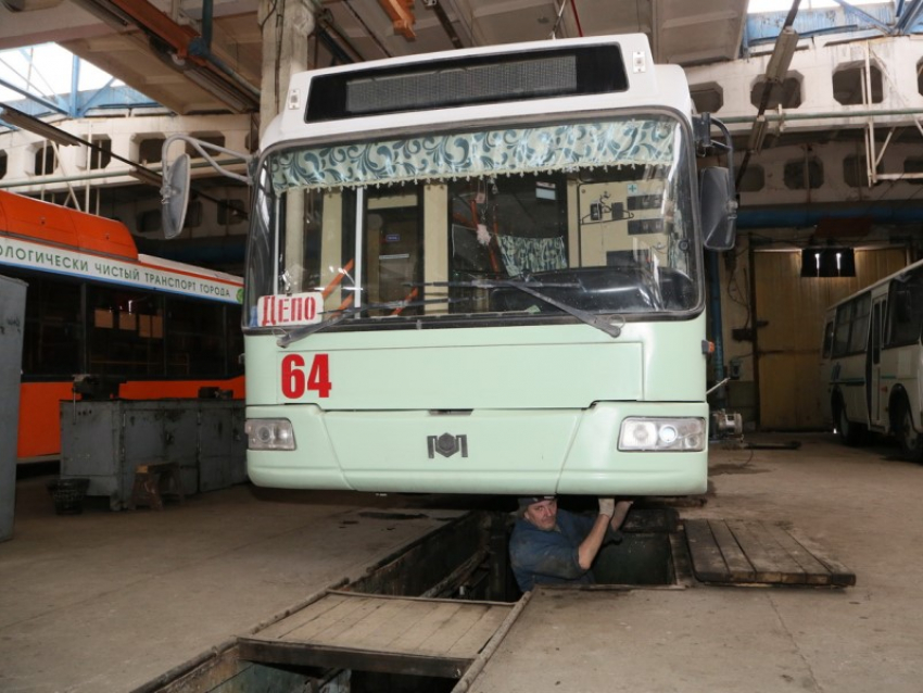 Муниципальный общественный транспорт Волгодонска готовят к весне