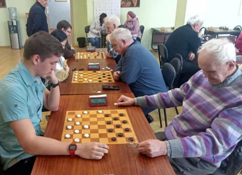 В Волгодонске определили победителей и призеров чемпионата по русским шашкам 