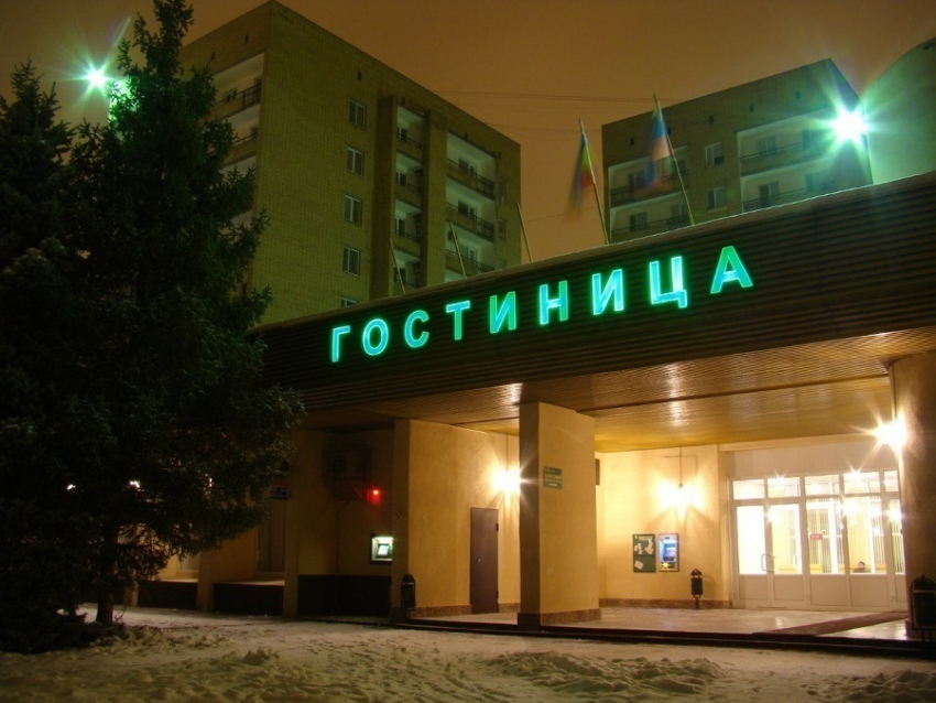   В волгодонских гостиницах некоторые номера стоят 6 000 рублей в сутки, а домики на базах отдыха - 12 000