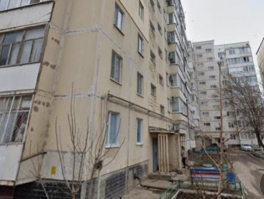 «Жильцы на Пионерской, 171 не просили ремонтировать подвал и отмостки дома»: «Жилстрой ЖЭК-2» ответил негодующим собственникам