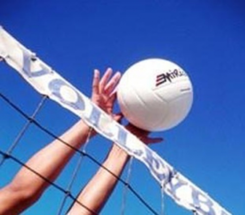 Женская сборная Волгодонска по волейболу стала третьей на Юношеских играх Дона