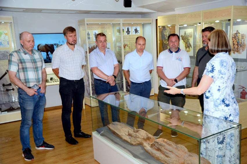 Граждане страны НАТО посетили Волгодонск и прикоснулись к истории Дона